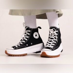 Converse Run Star Hike Platform Sneaker - Black / White / Gum